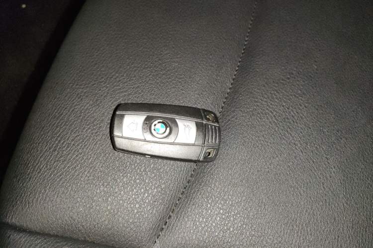 Used BMW X1 2012 sDrive18i Luxury Edition