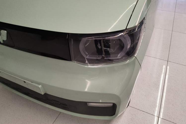 Used Wuling Hongguang MINIEV 2021 Macaron Fashion Edition Lithium-Ion Battery