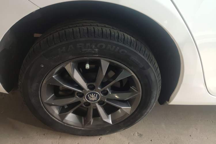 Used BYD Qin 2019 1.5L Automatic Prestige Model
