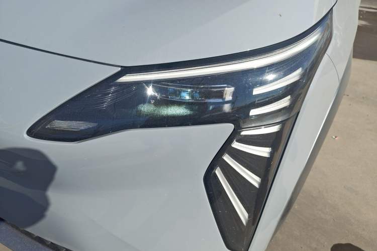 Used AION Y 2023 Younger Star Edition