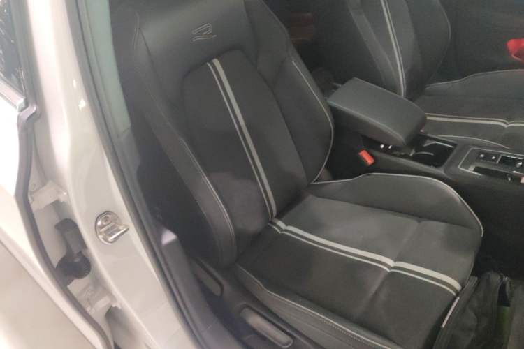 Used Volkswagen Golf 2023 280TSI DSG R-Line Lite
