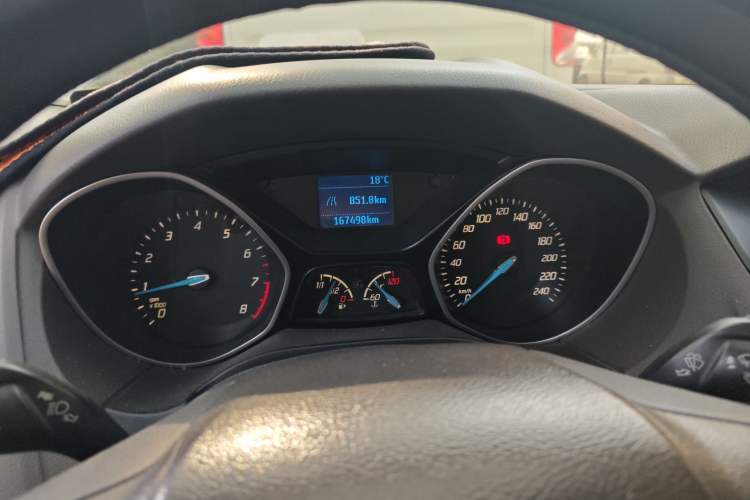 Used Ford Focus 2012 Sedan 1.6L Manual Comfort Model