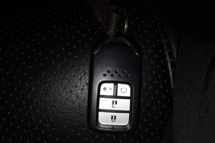 Used Honda Civic 2016 220TURBO CVT Prestige Edition
