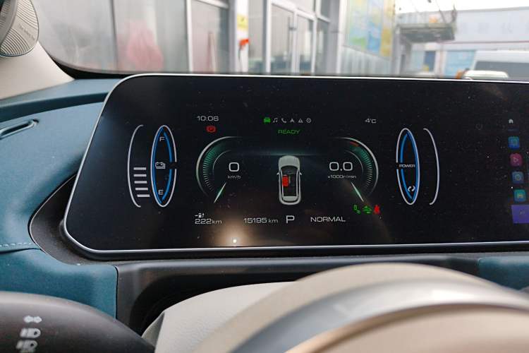 Used ORA Good Cat 2023 401 km Standard Range Premium Version Lithium Iron Phosphate