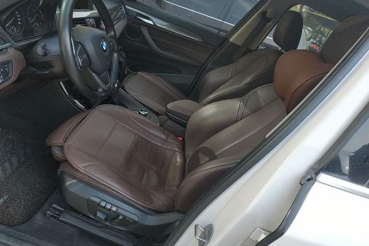 Used BMW X1 2016 sDrive20Li Luxury Model
