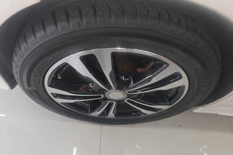 Used Mercedes-Benz C-Class 2017 Restyled C 200 Sport Edition
