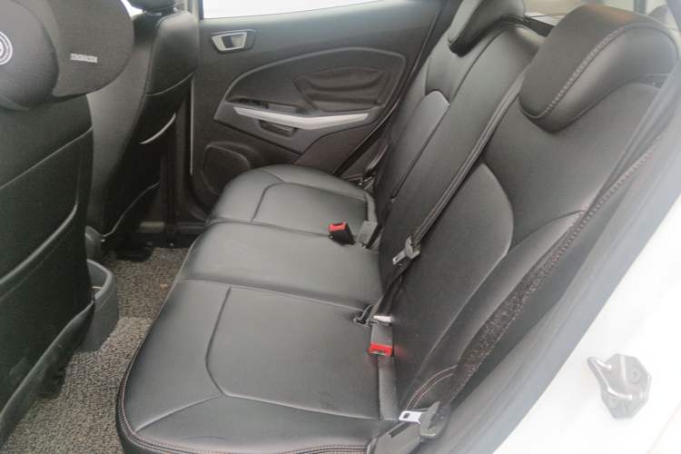 Used Ford EcoSport 2013 1.5L Automatic Fashion Model
