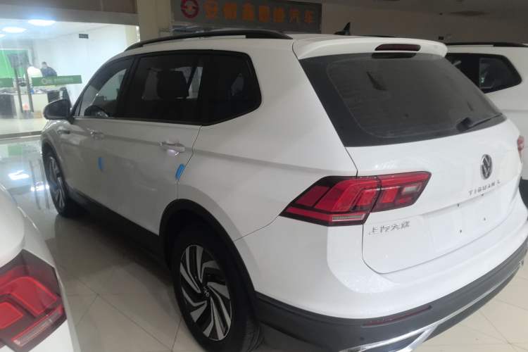 Used Volkswagen Tiguan L 2022 330TSI Automatic Two-Wheel Drive Comfort Edition
