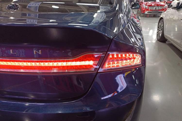 Used Lincoln MKZ 2017 2.0T Luxury Edition