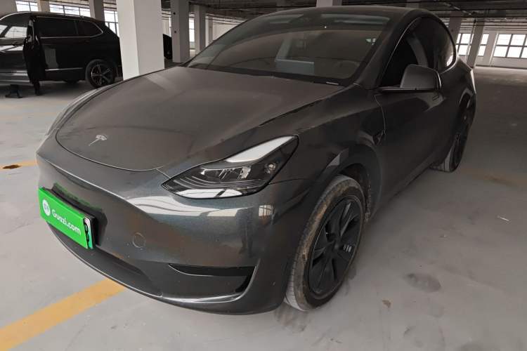 Used Tesla Model Y 2023 Rear-Wheel-Drive Version