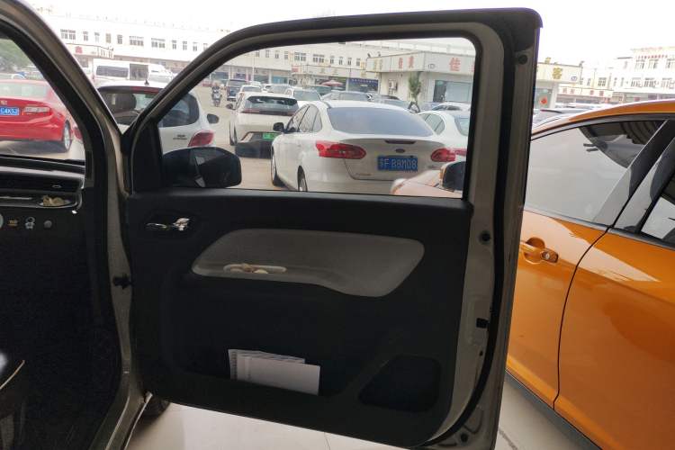 Used Wuling Hongguang MINIEV 2021 Macaron Premium Model – Lithium Iron Phosphate
