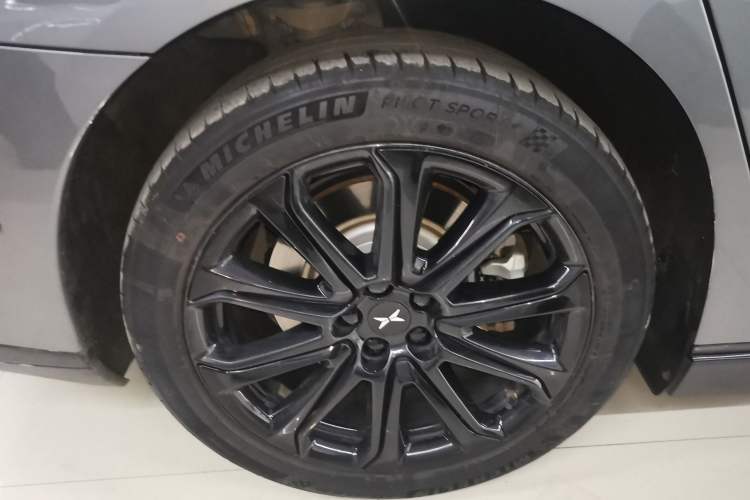 Used XPeng P7 2022 670N+