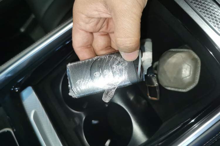 Used  Lingyun 2024 300T Two-Wheel Drive Starlight Edition
