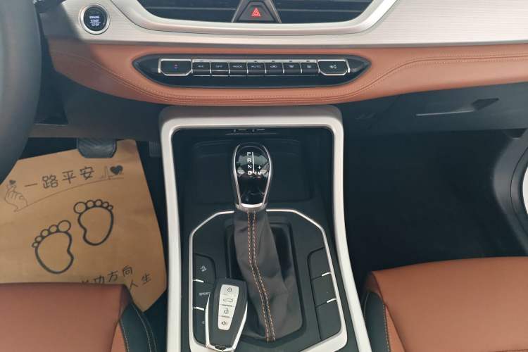 Used Geely Auto Vision X6 2020 1.4T CVT Luxury Edition
