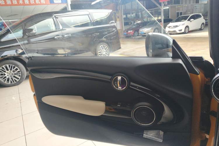 Used  MINI 2014 2.0T COOPER S Excitement
