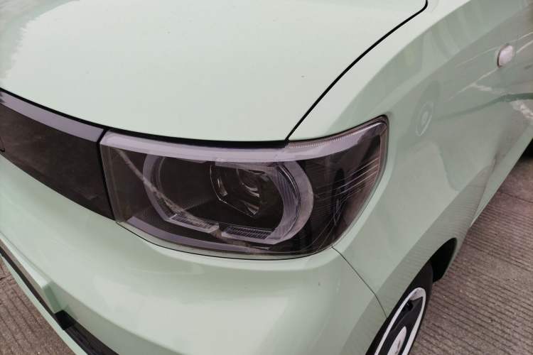 Used Wuling Hongguang MINIEV 2022 Macaron Fashion Model Lithium Iron Phosphate
