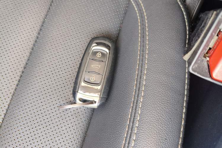 Used Geely Auto Vision X3 2020 1.5L CVT Elite Edition
