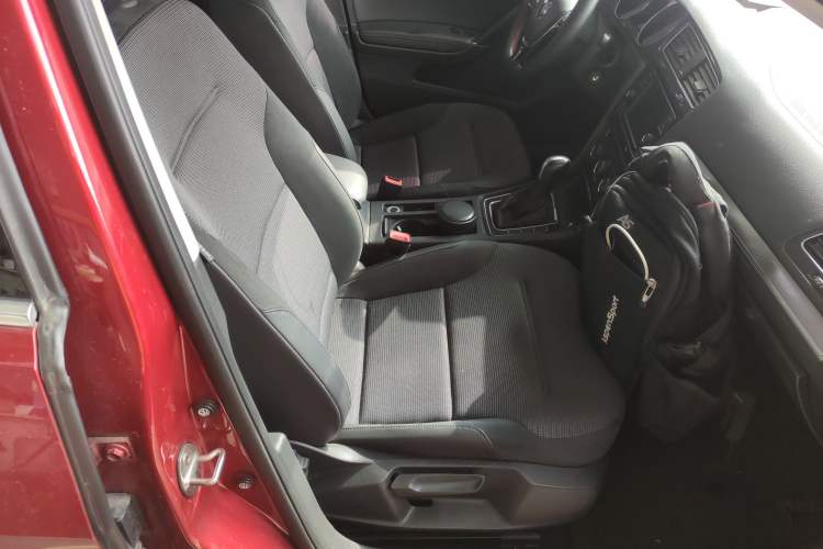 Used Volkswagen Golf 2018 1.6L Automatic Comfort Model
