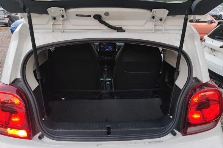 Used Roewe Clever 2021 302km All-Round Version
