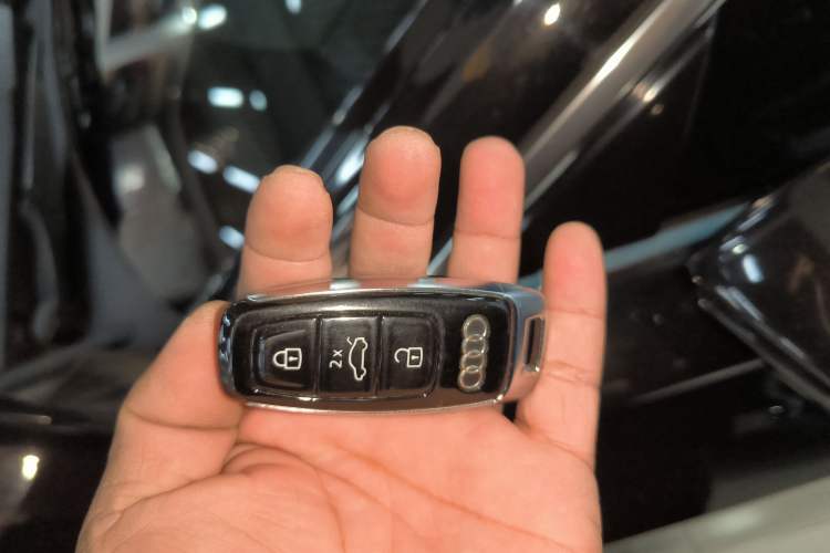 Used Audi A8 2021 A8L 55 TFSI quattro Luxury Model
