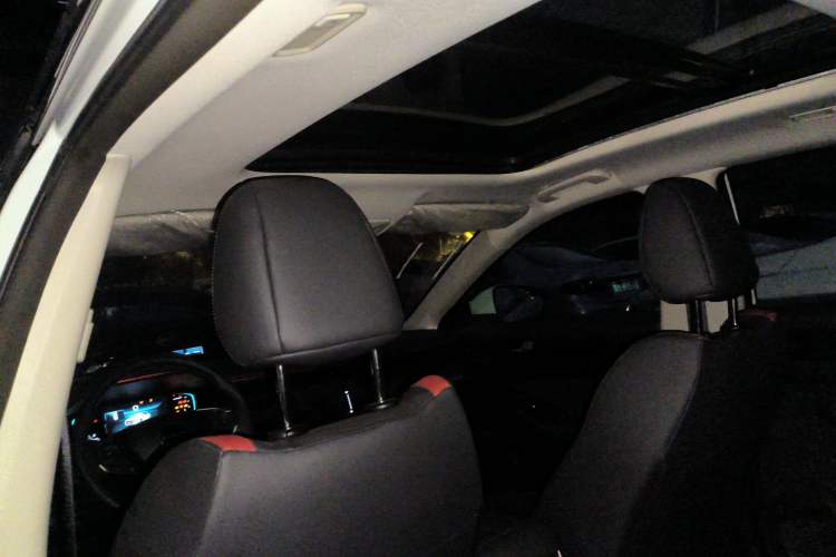 Used Dongfeng Aeolus Yixuan MAX 2023 1.5T Super-Powered Dad Edition
