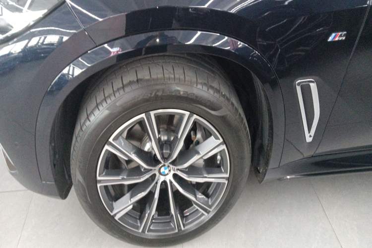 Used BMW X5 2022 xDrive 30Li M Sport Package
