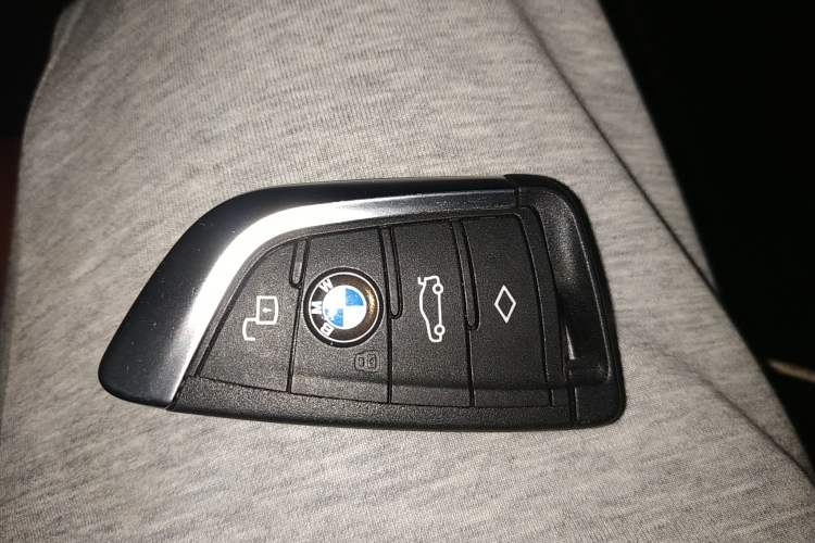 Used BMW i3 2024 eDrive 40 L Midnight Edition
