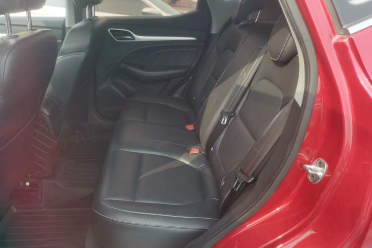 Used MG ZS 2017 1.5L Automatic Luxury Edition
