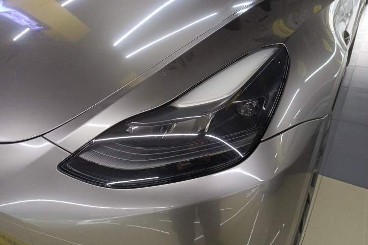 Used Tesla Model Y 2021 Standard Range Rear-Wheel Drive Version