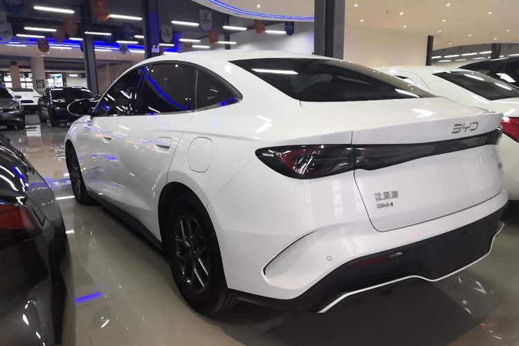 Used BYD Seal 06 New Energy 2024 DM-i 80KM Luxury Model
