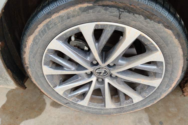 Used Lexus ES 2021 200 Excellence Edition