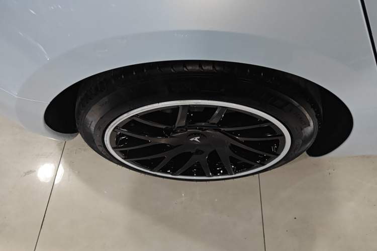 Used Tesla Model 3 2023 Rear-Wheel-Drive Version
