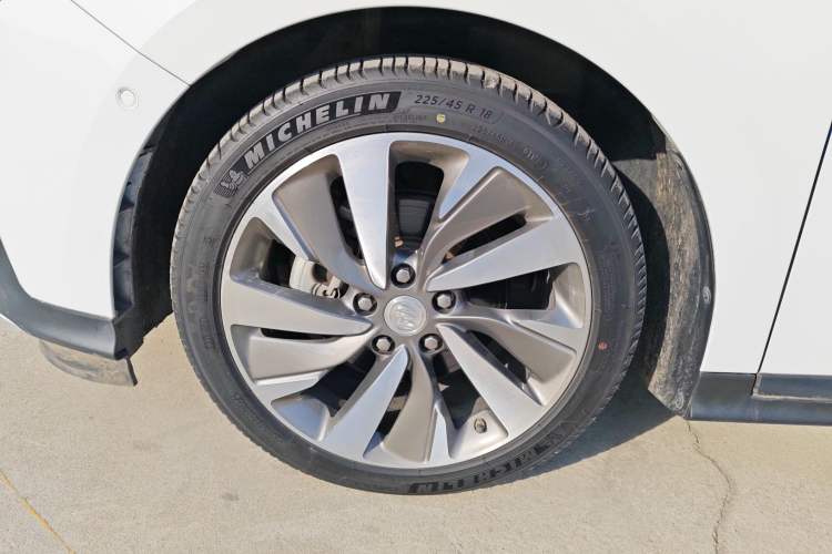 Used Buick Velite 6 2020 Plug-in Hybrid Connected Smart Model