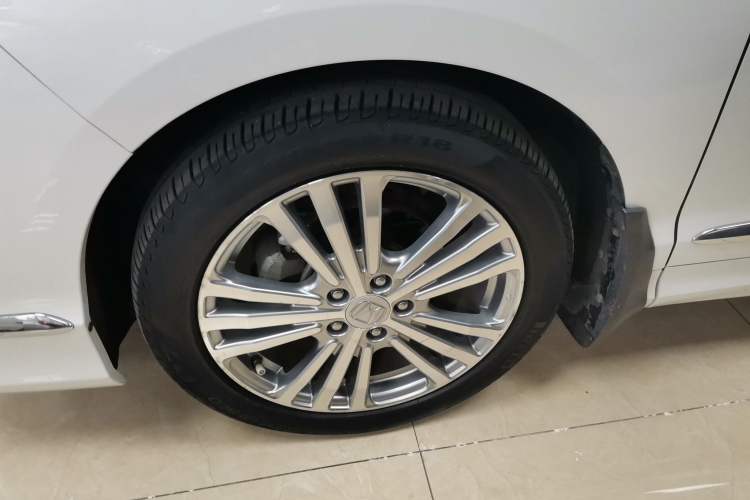 Used Honda Elysion 2016 2.4L Luxury Edition
