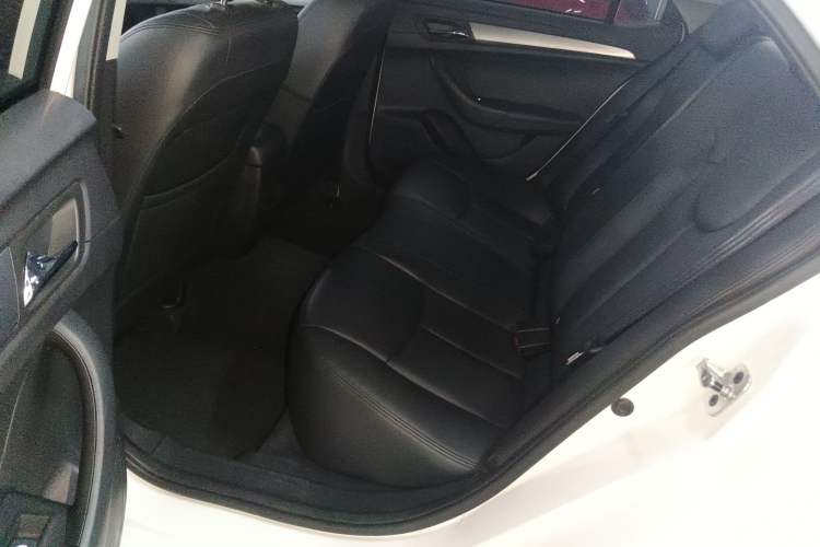 Used Roewe 360 2018 PLUS 1.5L Automatic Luxury Edition
