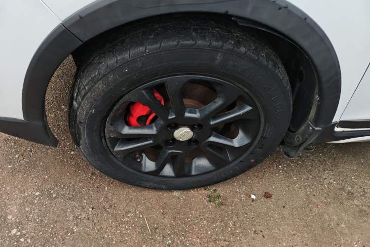 Used Geely Auto Vision X3 2017 1.5L Automatic Prestige Model
