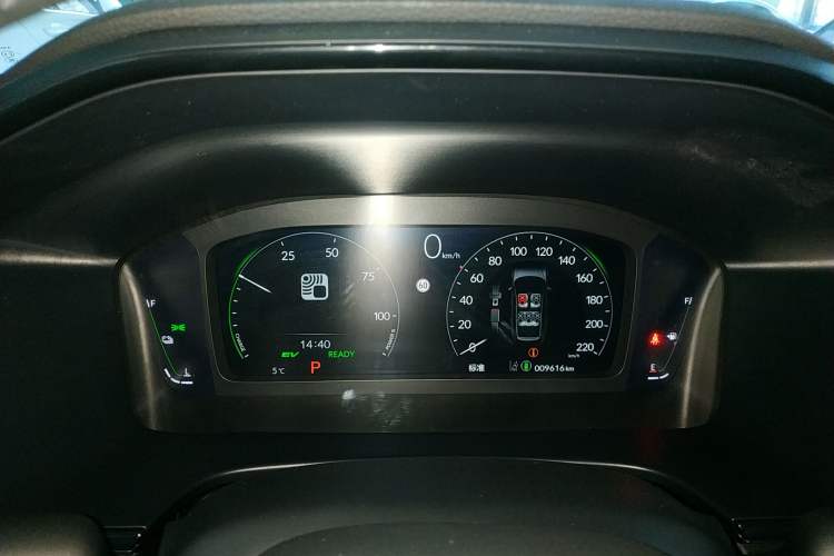 Used Honda CR-V 2024 2.0L eHEV Two-Wheel Drive Smart Edition