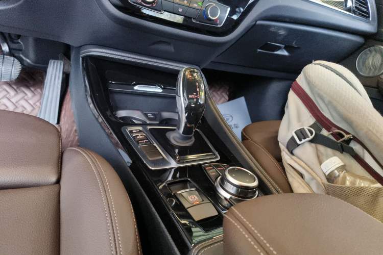 TDK.VehicleDetails.img