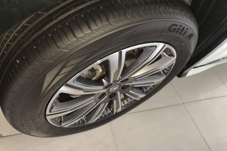 Used Changan CS75 PLUS 2024 3rd Generation Champion Edition 1.5T Intelligent Drive Dynamic Model