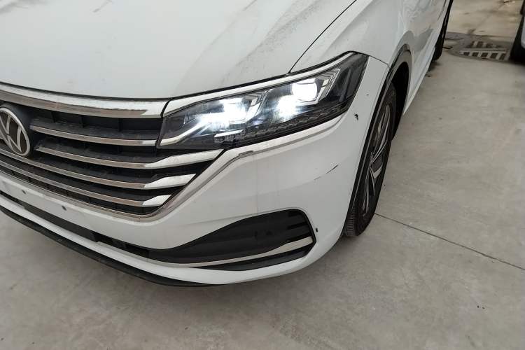 Used Volkswagen Viloran 2024 330TSI Luxury Edition