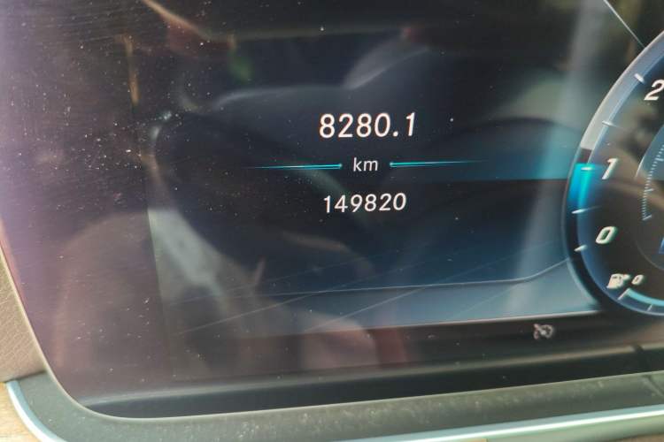 Used Mercedes-Benz E-Class 2019 Facelifted E 300 L Stylish Version
