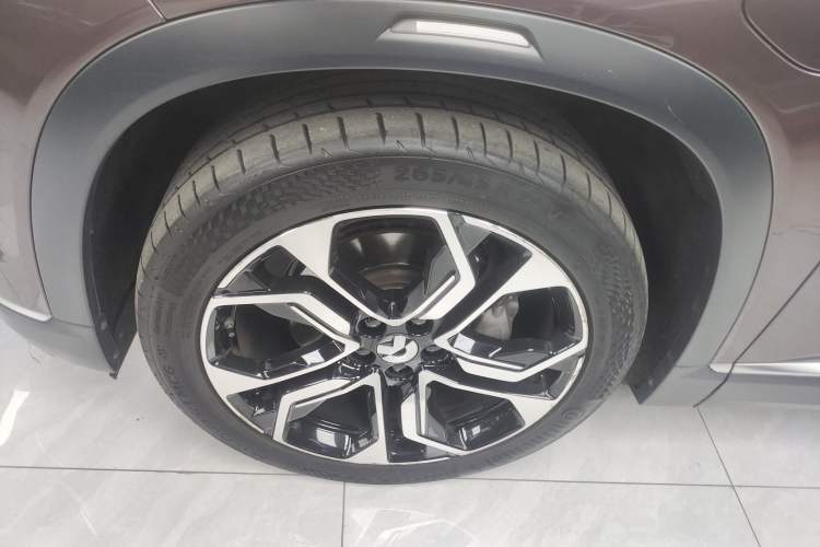 Used Nio ES8 2020 415 km Signature Edition 6-Seater Version
