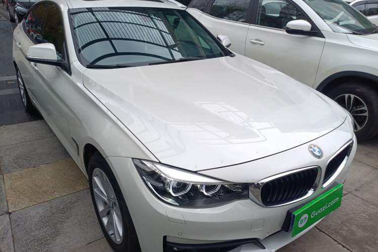 Used BMW 3 Series GT 2017 320i Sport Edition