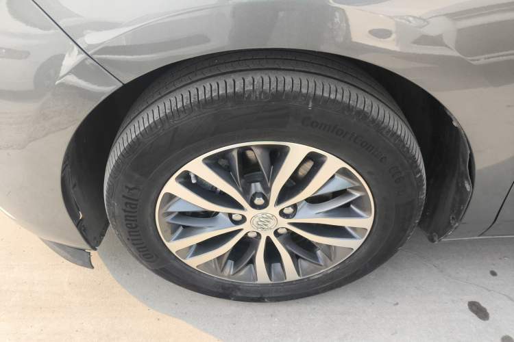 Used Buick GL8 2017 ES 28T Luxury Model China V Standard