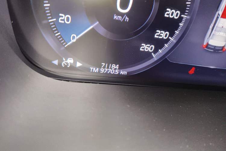 Used Volvo XC60 2021 T5 4x4 Smart Luxury Edition