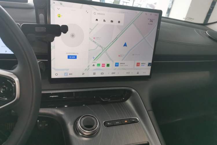 Used  E5 2024 530 km Exploration+ Version
