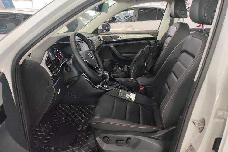 Used Volkswagen Tayron 2019 330TSI Two-Wheel Drive Luxury Model China VI Standard
