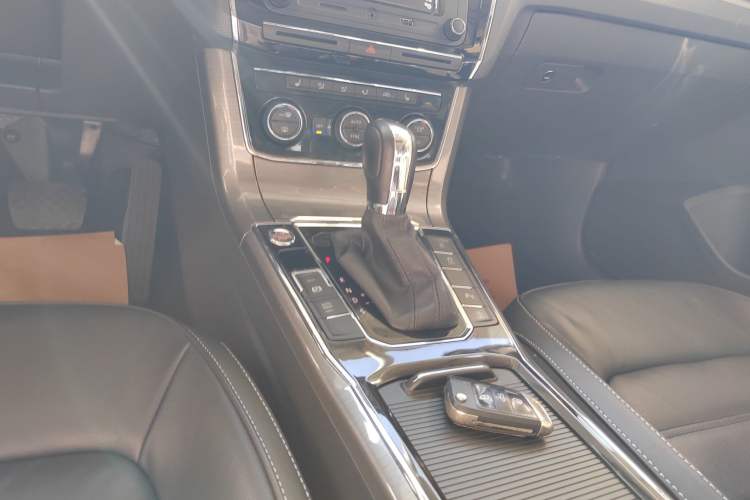 Used Volkswagen Passat 2017 330TSI DSG Luxury Edition