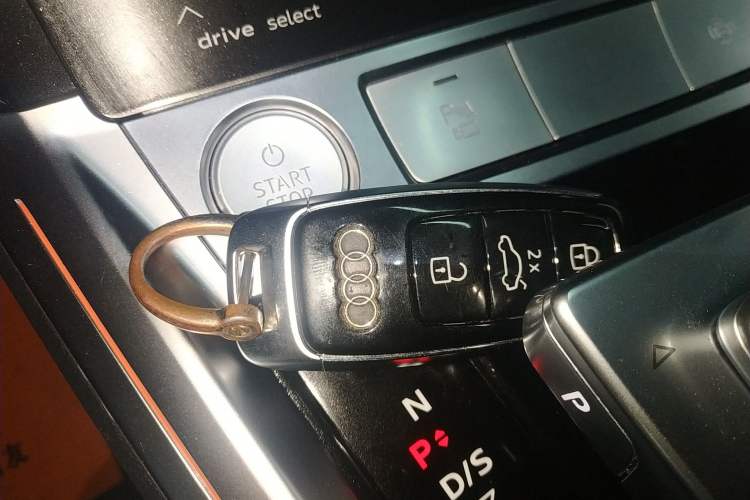 Used Audi e-tron 2019 55 quattro Technology Edition
