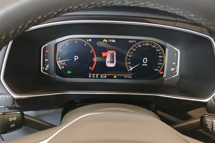 Used Volkswagen Tharu 2025 NewRui 300TSI Prestige Edition
